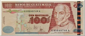 Denominación: 100 Quetzales.